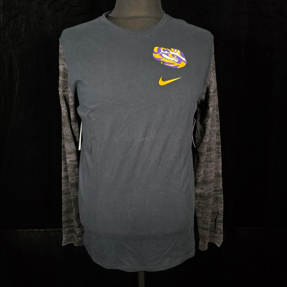 LSU Tiger Eye On The Nike Tee Sz L Dark Grey Tiger Striped Pattern Sleeves NWT